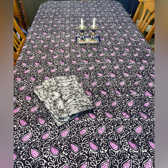 Rare Handmade Batik Tapestry Table Linens Lg Tablecloth 54"x86" Napkins 22"x22" - Picture 4 of 11